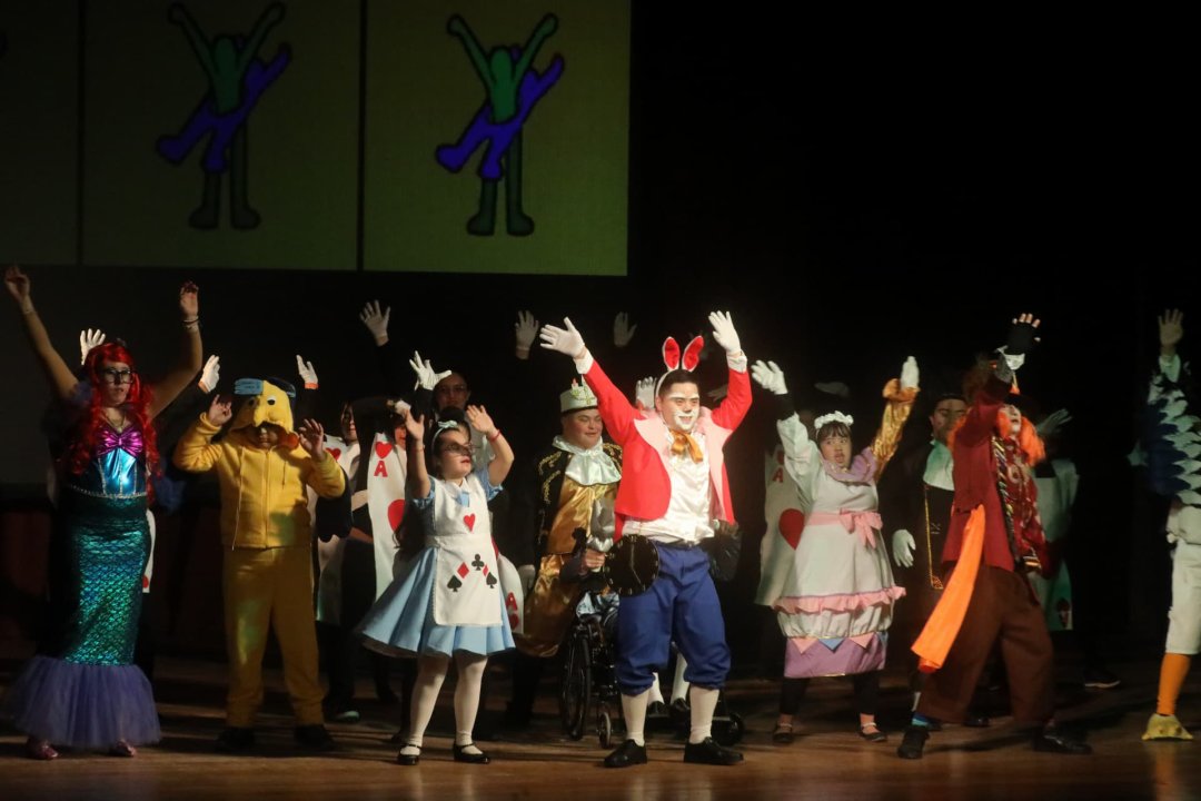 /primeras-tres-funciones-del-programa-municipal-artistas-de-copiapo-en