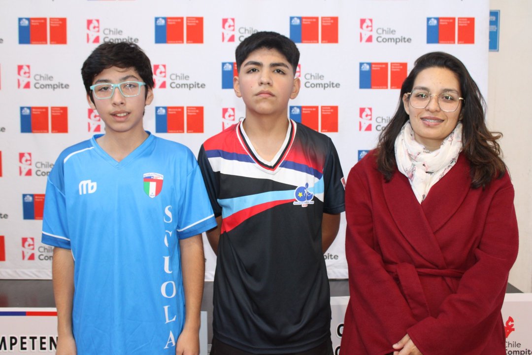 /atacama-define-su-equipo-regional-de-tenis-de-mesa-para-las-finales