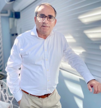 /ghiglino-acusa-engano-a-la-ciudadania-y-lanza-duras-criticas-por-fondos