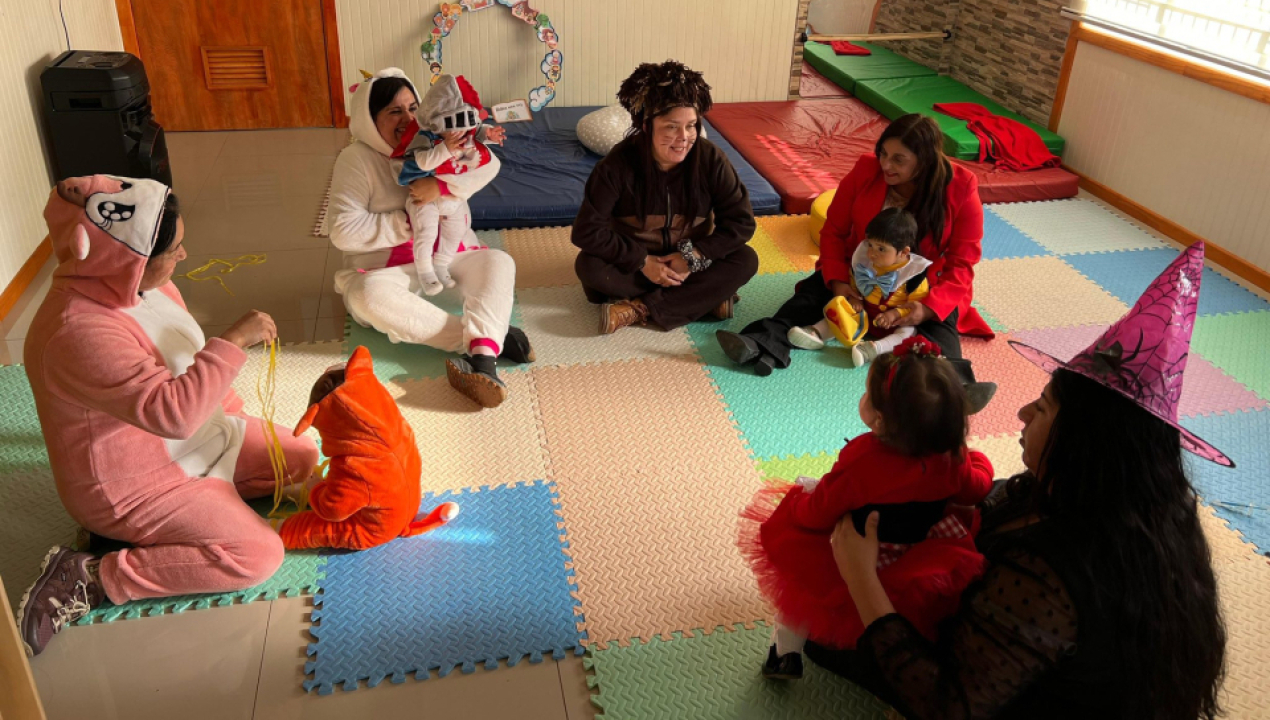 /sala-cuna-ayiwun-ruka-celebro-dia-internacional-del-libro
