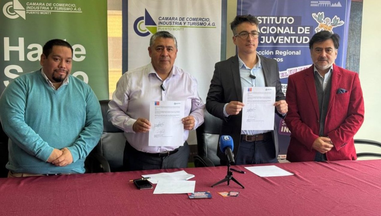 /camara-regional-de-comercio-de-puerto-montt-e-injuv-los-lagos-firman