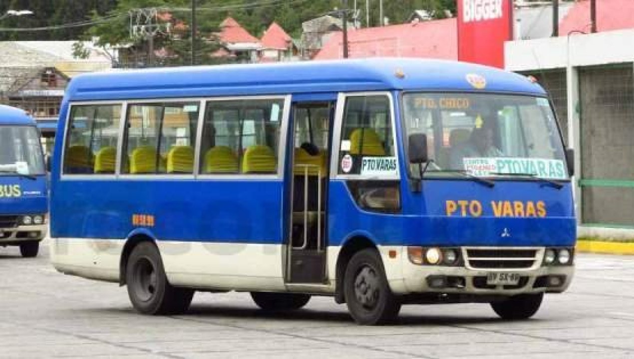 /seremi-de-transportes-desmiente-masivo-retiro-de-minibuses-en-puerto-varas