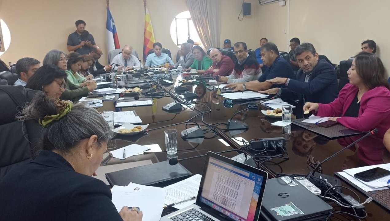 /alcalde-espindola-propuso-creacion-de-ley-para-ciudades-afectadas-por