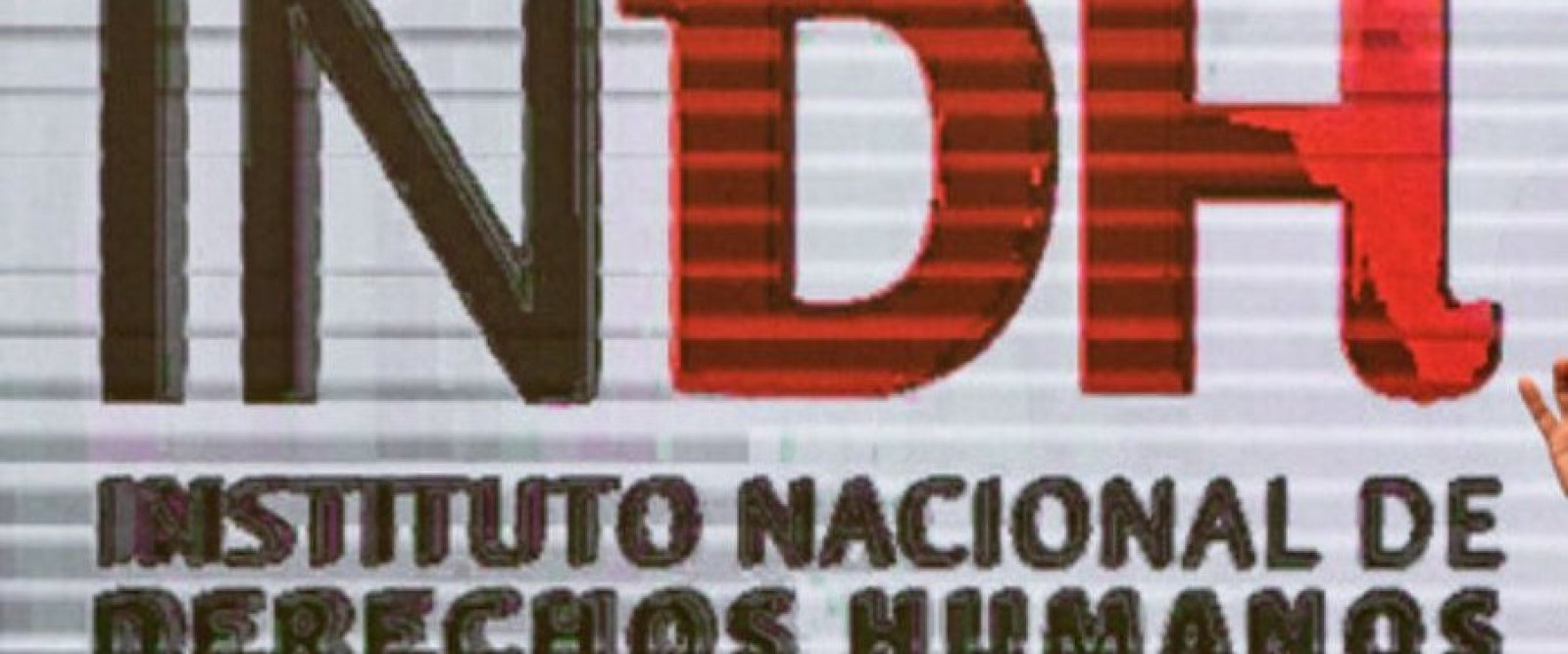 Bancada UDI revelan millonarios viajes al extranjero de autoridades y miembros del INDH