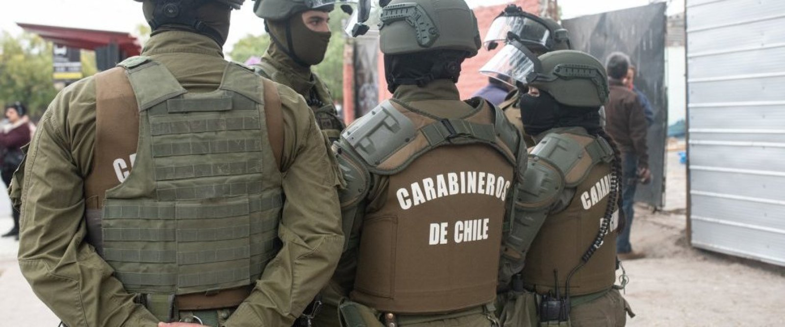 Investigan irregular procedimiento policial contra dos estudiantes de Quellón